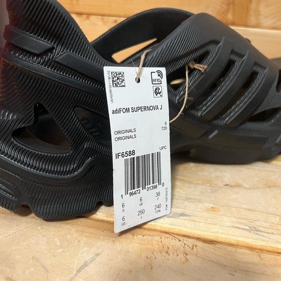 Brand New Adidas Adifoam Supernova Black Mens Size 6 Style IF6588 - Picture 6 of 7